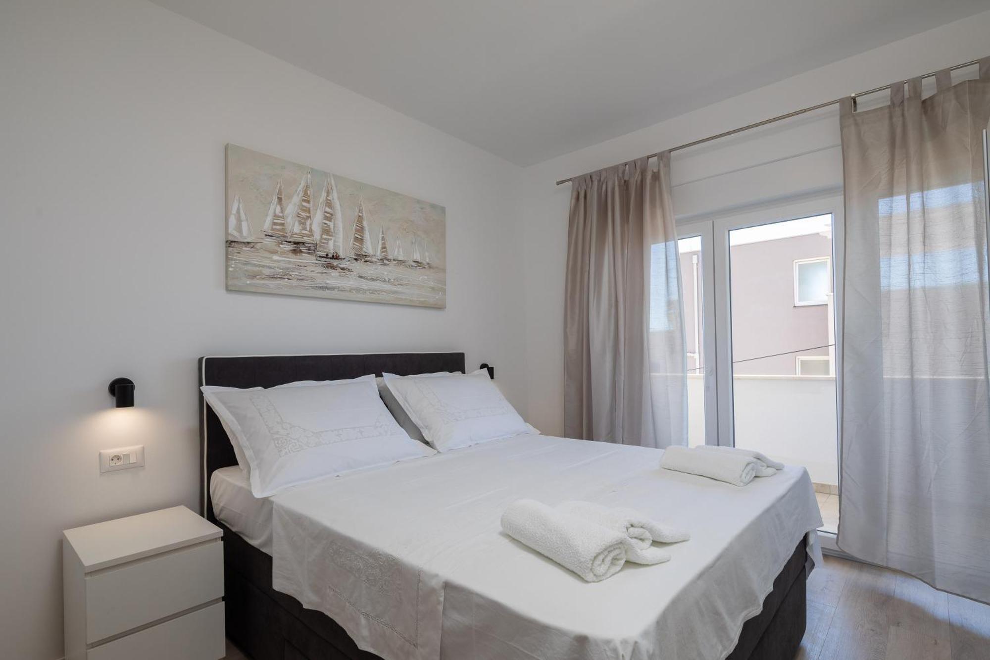 Apartments 20 Meters From The Beach Jesenice  Quarto foto